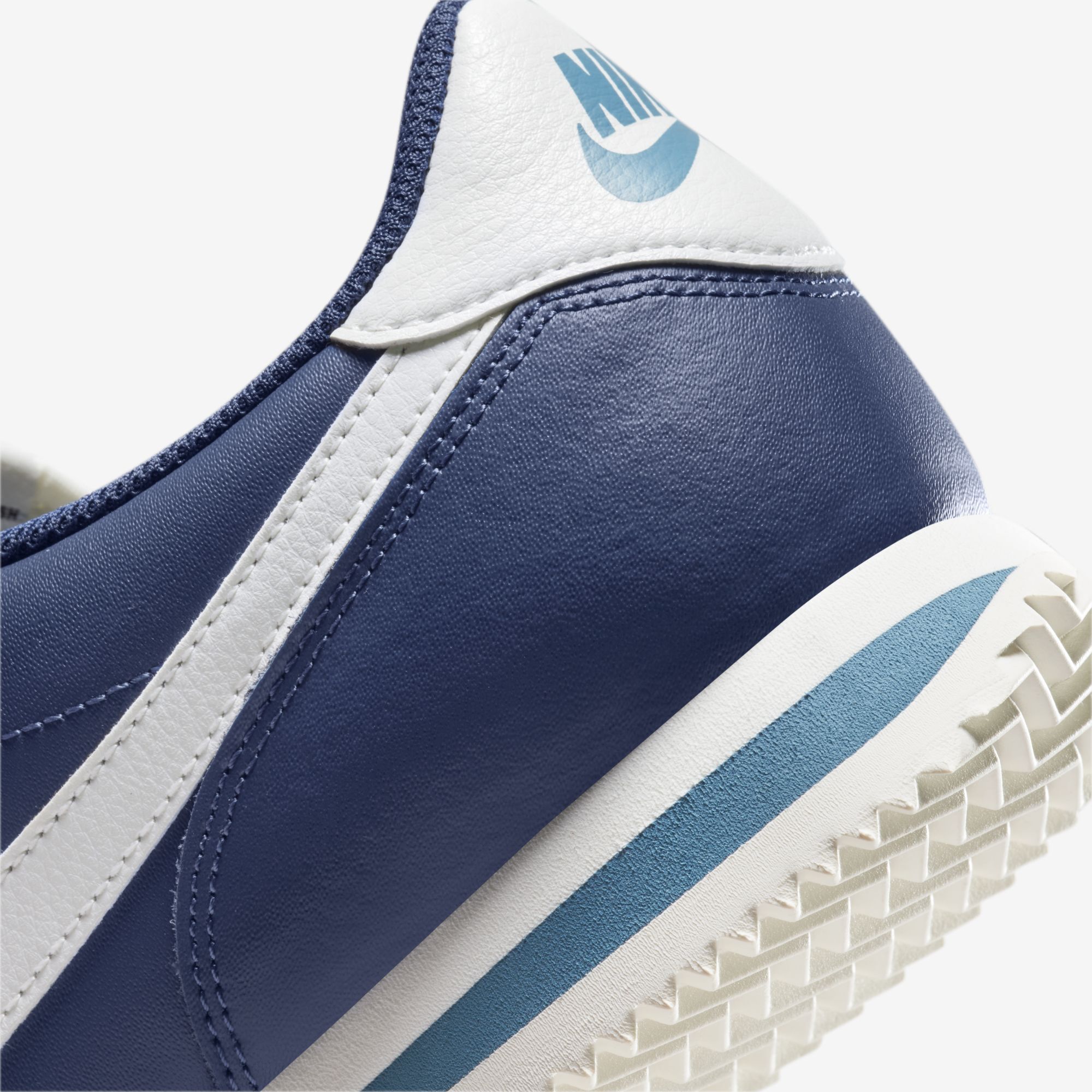 Compra Nike Cortez por PEN 399.90 Nike Per