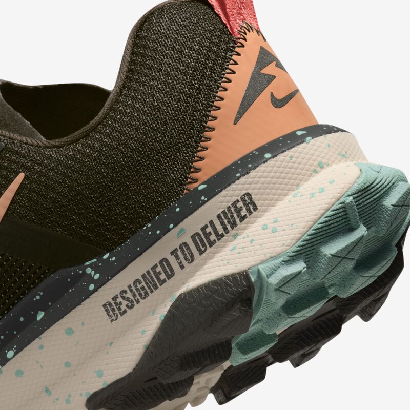 Nike React Terra Kiger 9, Sequoia/Subida Esmeralda/Hielo de Guayaba/Ámbar marrón, hi-res