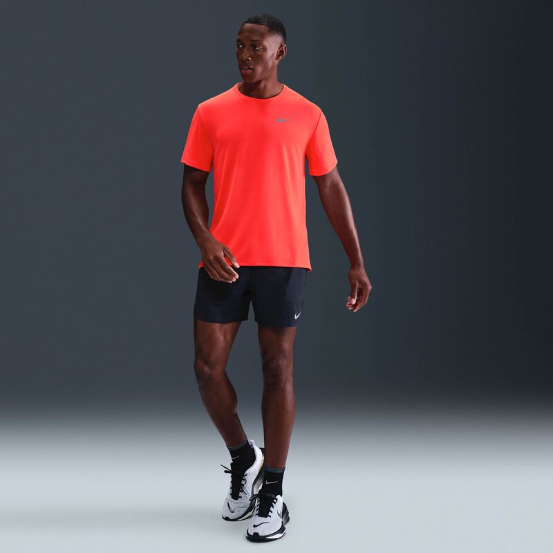 Nike Miler, Carmesí brillante, hi-res