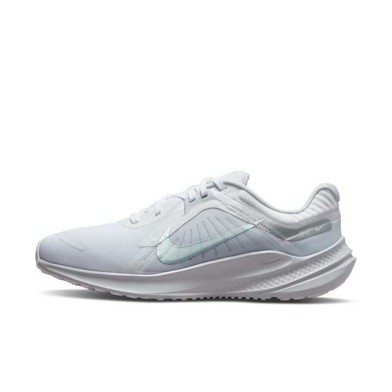 Nike Quest 5, Blanco/Platino puro/Plata metalizado, hi-res