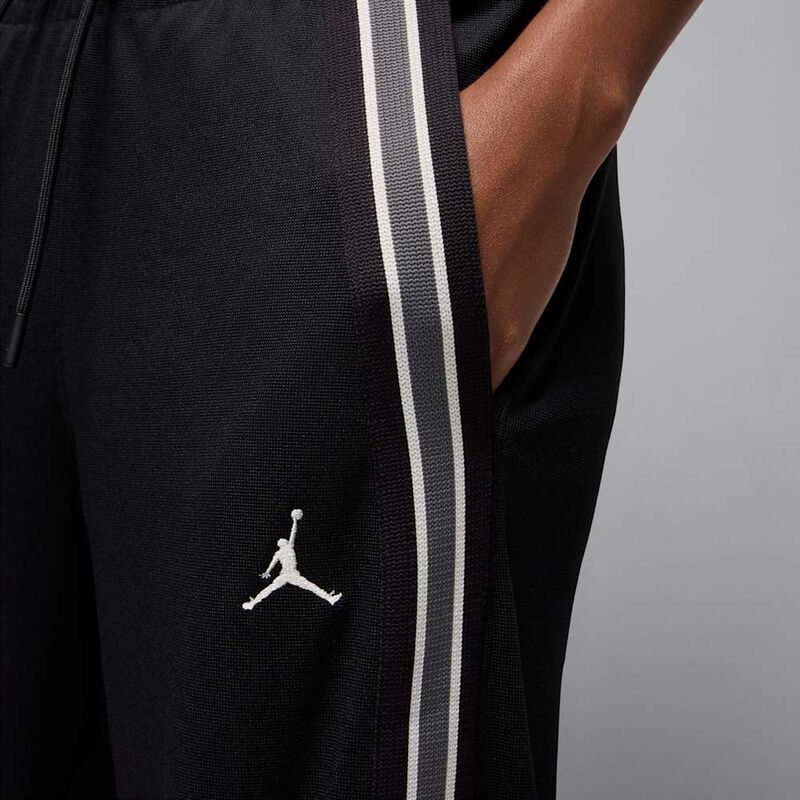 Jordan Brooklyn, Negro/Vela, hi-res