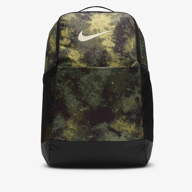 Nike Brasilia, Verde Aceite/Negro/Leche De Coco, hi-res