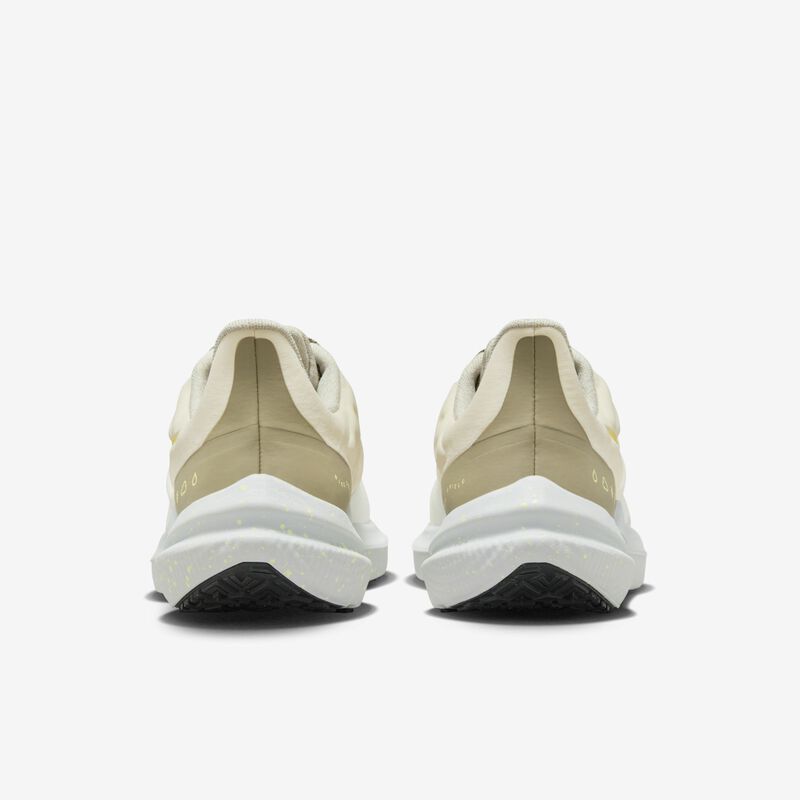 Nike Air Winflo 9 Shield, Marfil pálido/Oliva neutro/Mar de cristal/Alto voltaje, hi-res
