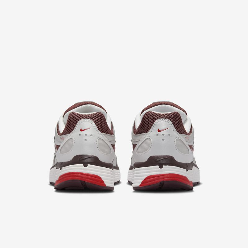 Nike P-6000, Blanco Cumbre Metalizado/Poni Oscuro/Mena De Hierro Claro/Rojo Pasión, hi-res