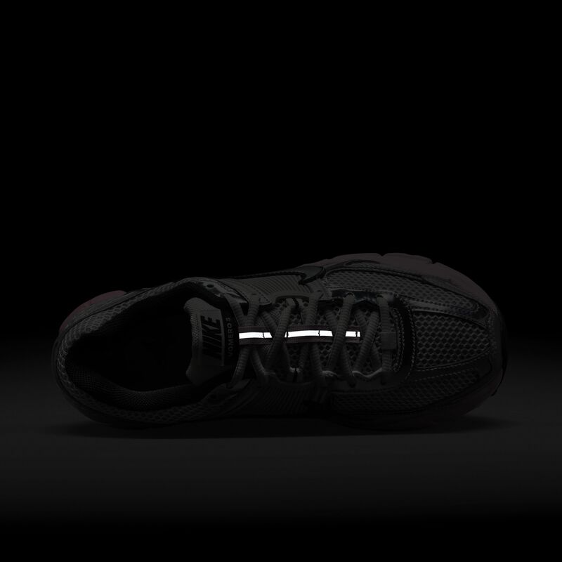 Nike Zoom Vomero 5, Polvo Fotón/Espuma Rosa/Rosa Suave Medio/Plata Metalizado, hi-res