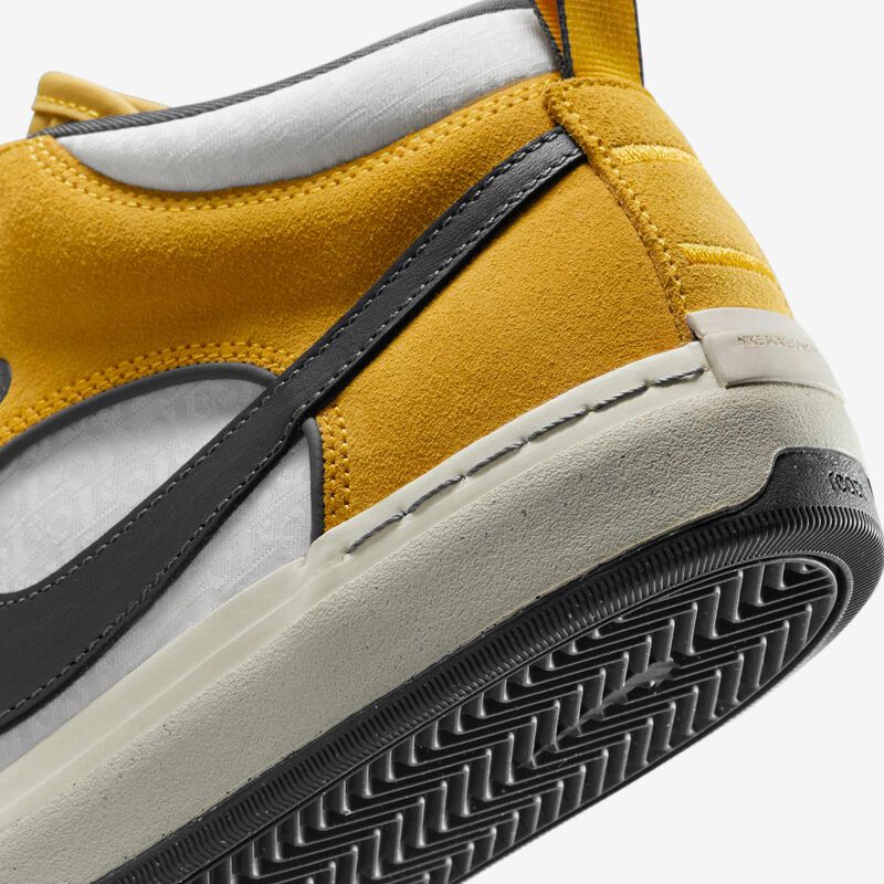 Nike SB React Leo, Oro Universitario/Oro Universitario/Blanco/Gris Oscuro, hi-res