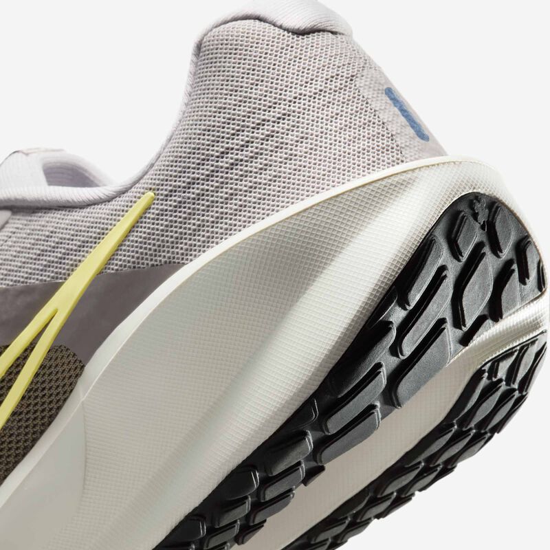 Nike Downshifter 13, Gris Universitario/Cueva/Azul Difuso/Amarillo Suave, hi-res