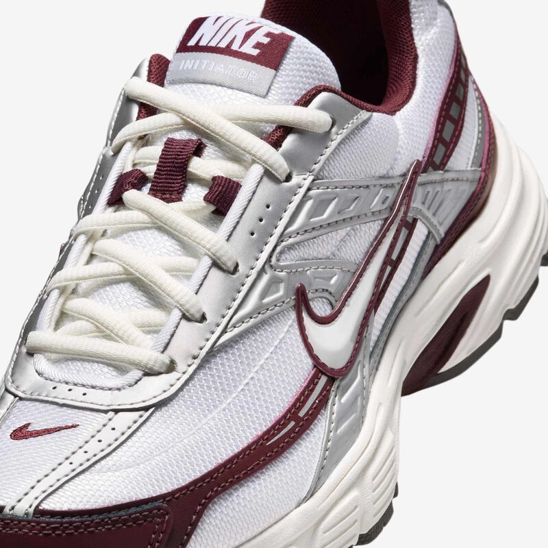 Nike Initiator, Blanco/Vela/Burdeos Crush/Vela, hi-res