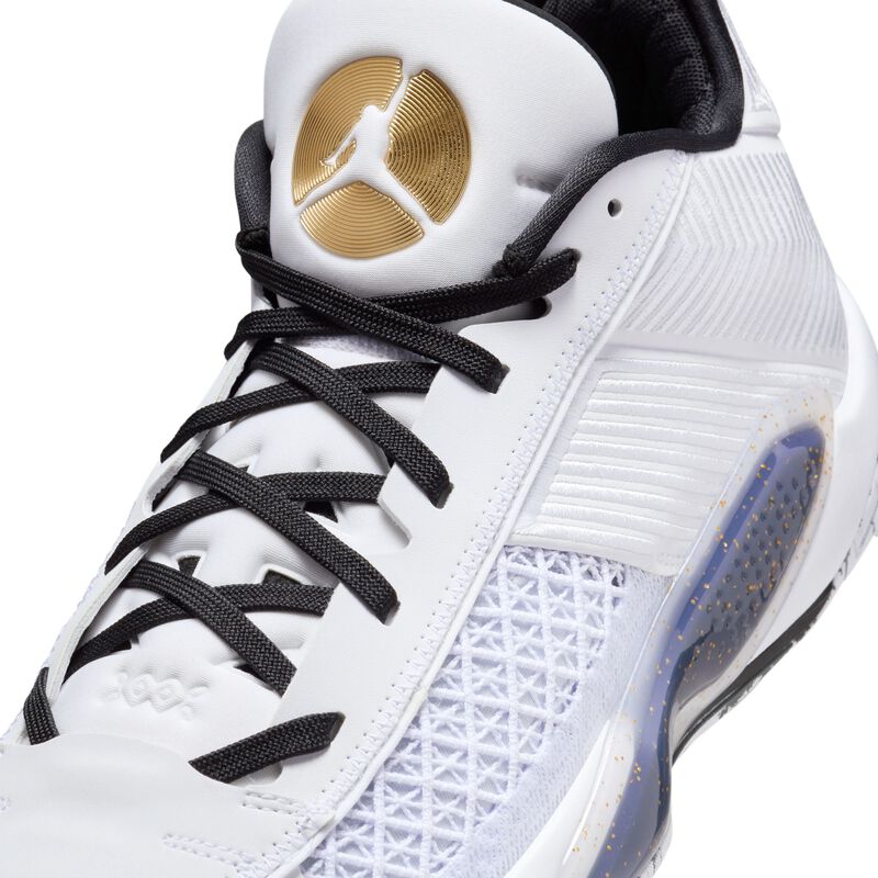 Air Jordan XXXVIII Low, Blanco/Negro/Platino puro/Oro metalizado, hi-res
