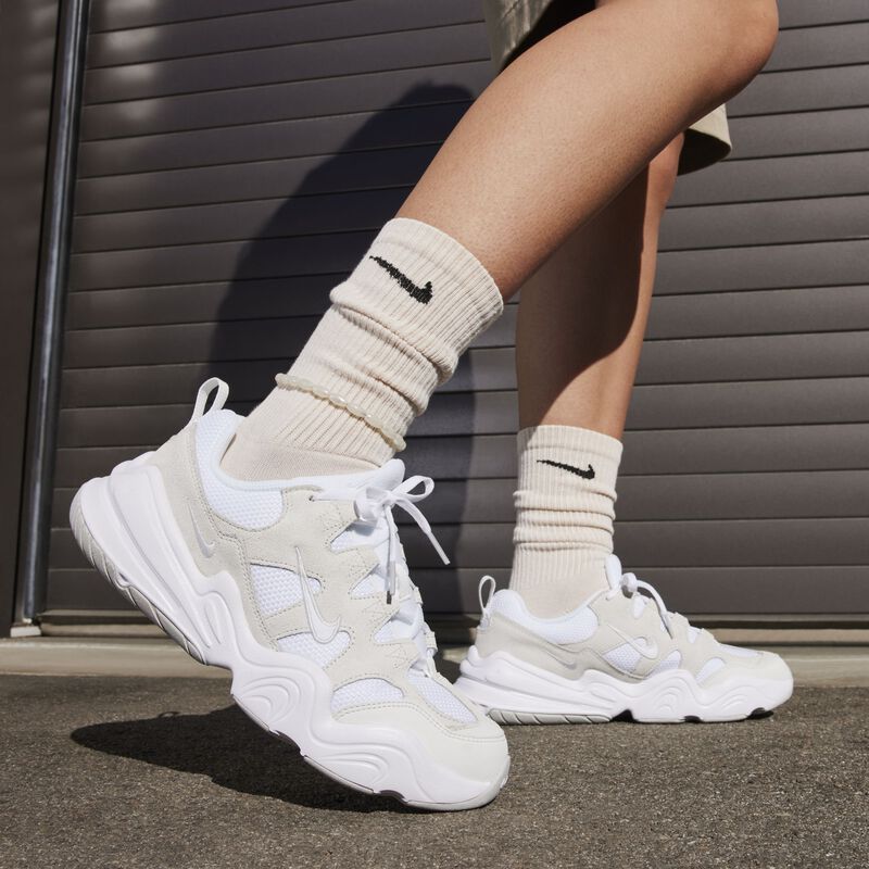 Nike Tech Hera, Blanco/Summit White/Photon Dust/Blanco, hi-res