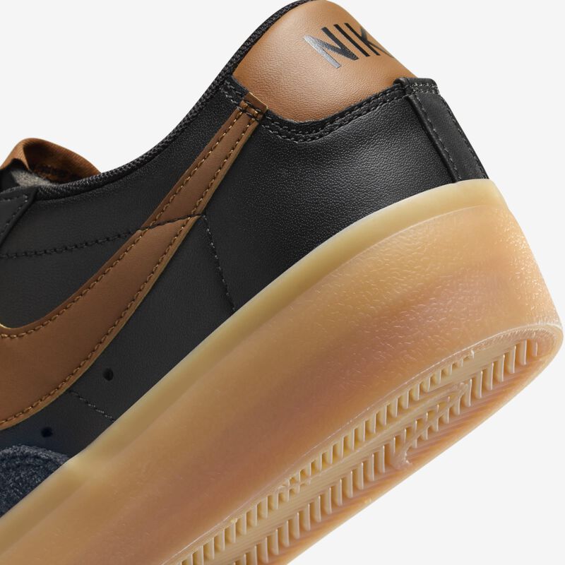 Nike Blazer Low Platform, Negro/Bronceado Británico Claro-Blanco-Amarillo Goma, hi-res