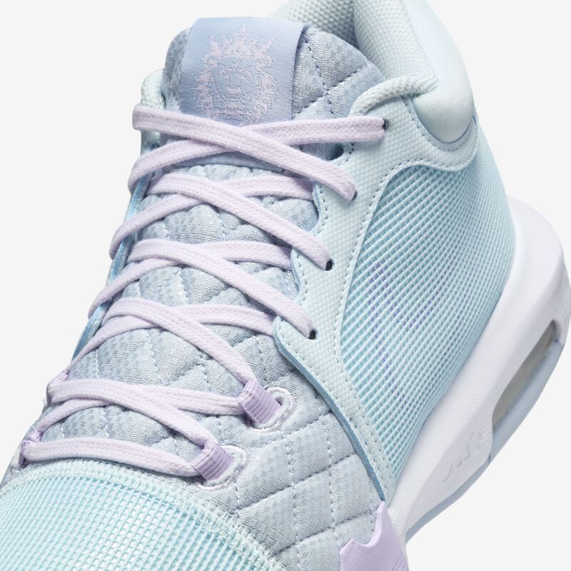 LeBron Witness 8, Azul Glaciar/Azul Armería Claro/Lila Floreciente/Blanco, hi-res