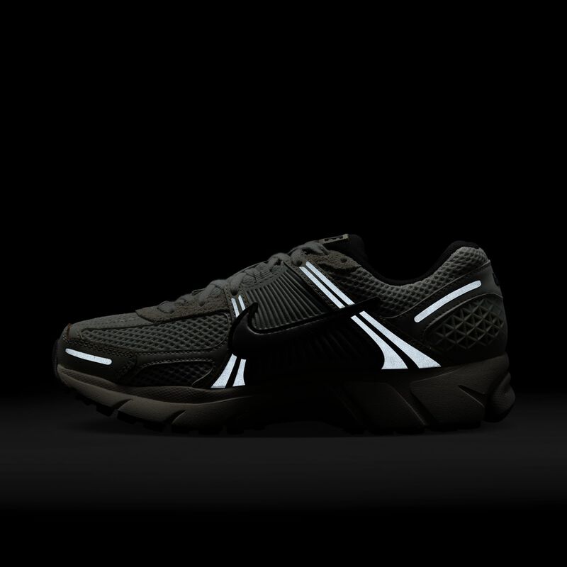 Nike Zoom Vomero 5, Plata Claro/Hueso Claro/Negro/Cromo, hi-res