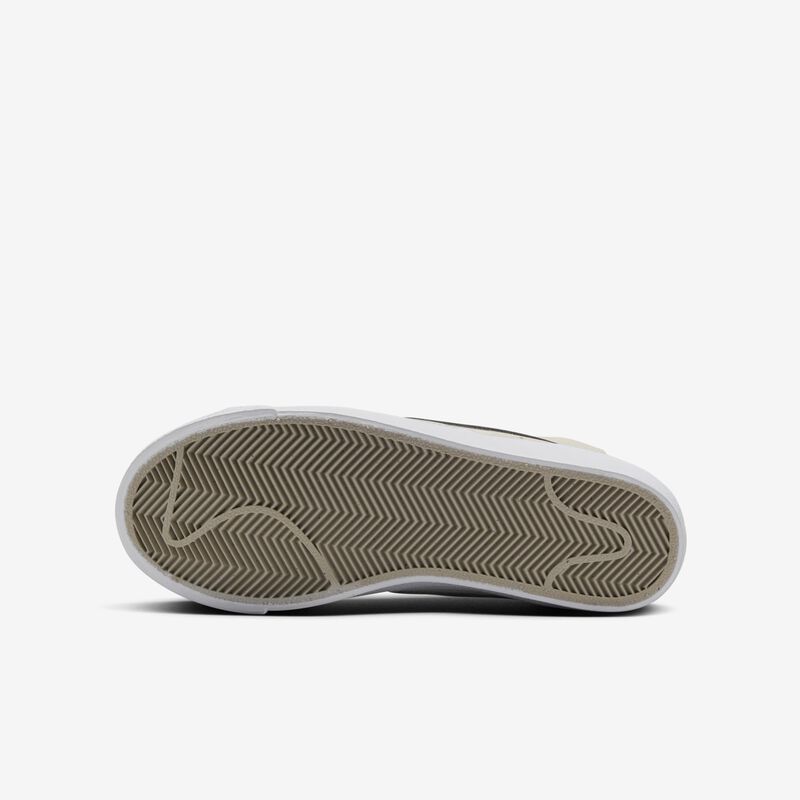Nike Blazer Mid '77, Plata Metalizada/Negro-Blanco-Mineral De Hierro Claro, hi-res