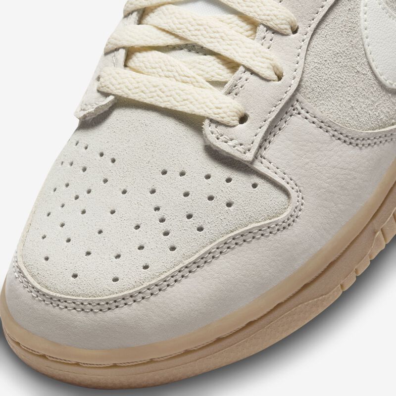 Nike Dunk Low SE, Marrón verdoso claro/Marrón claro goma/Leche de coco/Vela, hi-res