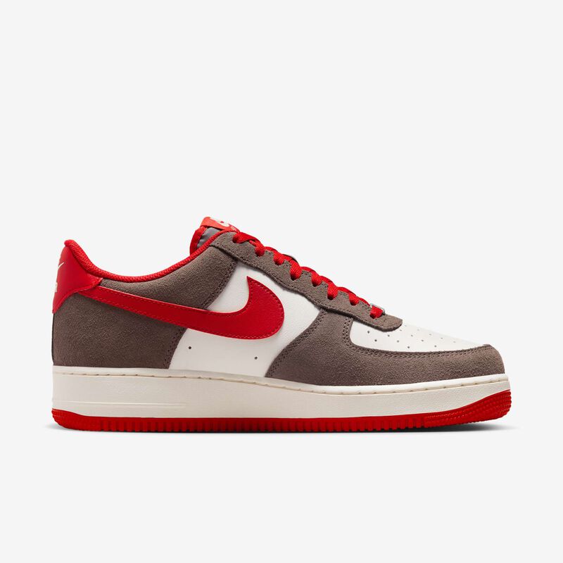 Nike Air Force 1 '07 LV8, Cueva/Vela/Rojo Universitario, hi-res