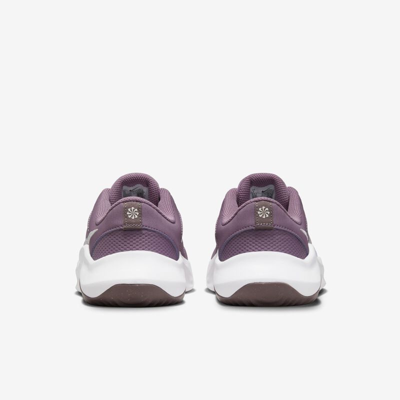 Nike Legend Essential 3 Next Nature, Polvo violeta/Eclipse ciruela/Marrón verdoso claro/Vela, hi-res