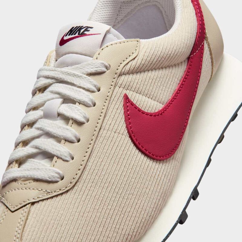 [Ljava.lang.String;@2e8ae70f Nike LD-1000, Marr&oacute;n, hi-res