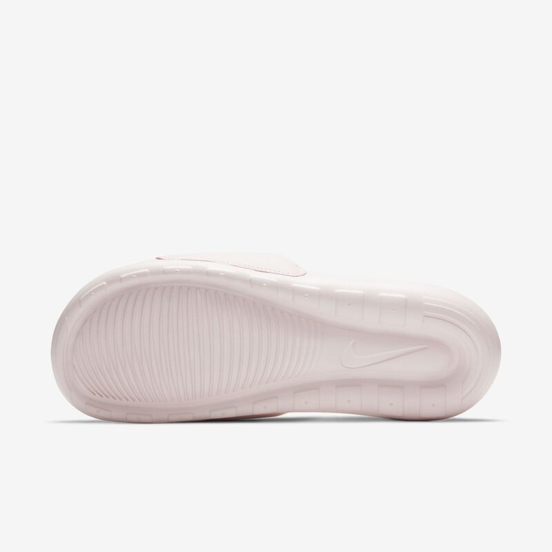 Nike Victori One, Medio Rosa/Medio Rosa/Plata Metalizado, hi-res