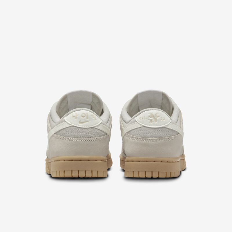 Nike Dunk Low SE, Marrón verdoso claro/Marrón claro goma/Leche de coco/Vela, hi-res