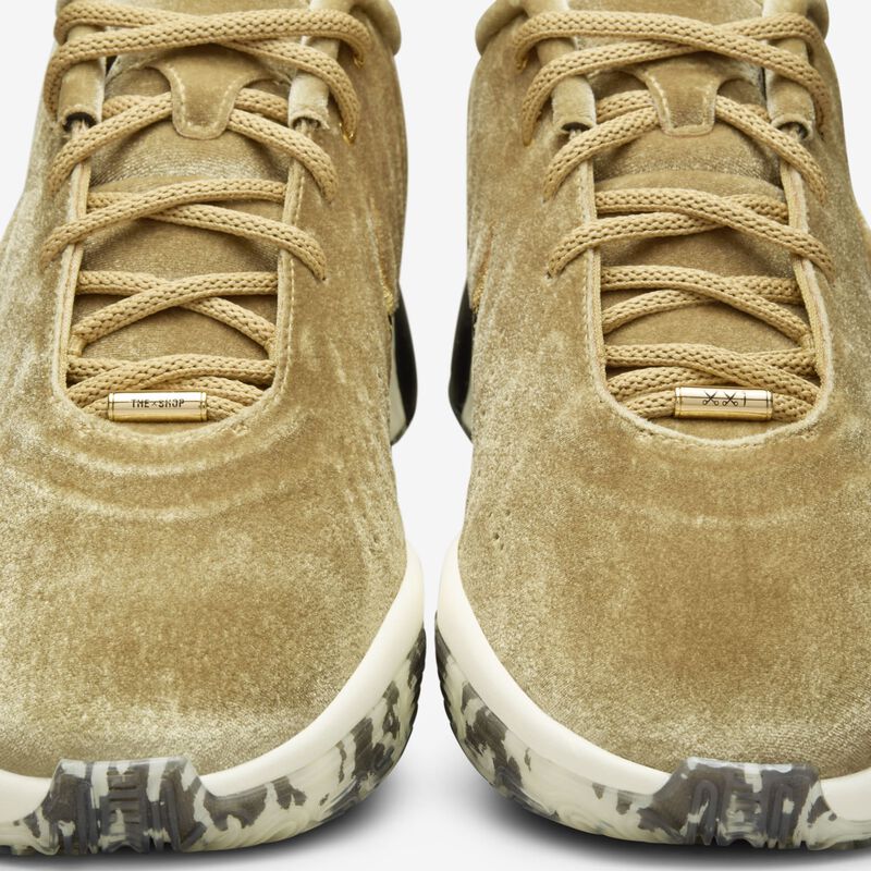 [Ljava.lang.String;@1f58d829 Nike, Amarillo, hi-res