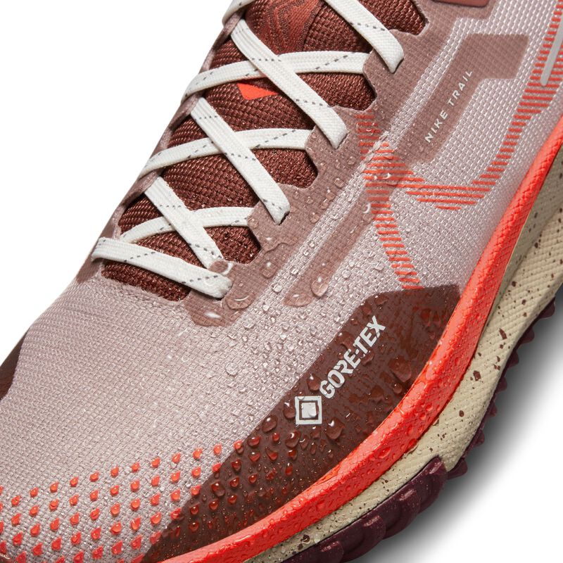 Nike Pegasus Trail 4 GORETEX, Marfil Pálido/Verde Luminoso/Alto Voltaje/Olivo Neutro, hi-res