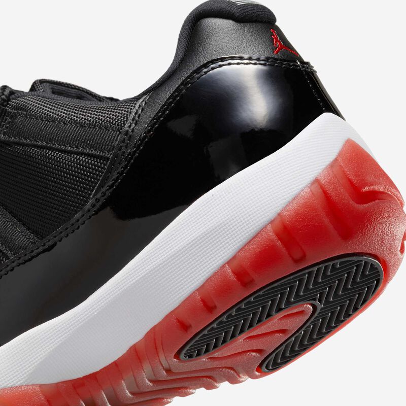 Air Jordan 11 Retro Low, Negro/Blanco/Rojo Universitario, hi-res