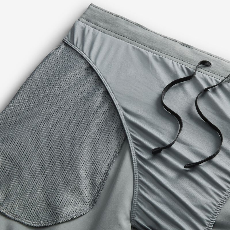 Nike Challenger, Gris Humo/Gris Humo/Negro, hi-res