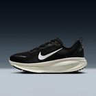 Nike Vomero 18, Negro/Leche De Coco/Mena De Hierro Claro/Blanco Cumbre, hi-res