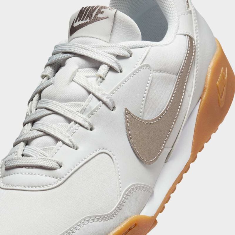 Nike Terra Manta, Polvo De Fotones/Peltre Met&aacute;lica-Marr&oacute;n Goma Claro-Peltre Plano, hi-res