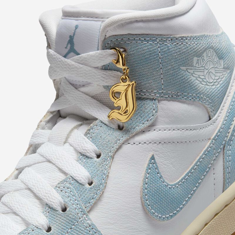 Air Jordan 1 Mid SE, Blanco/Vela/Marrón claro goma/Azul gastado, hi-res