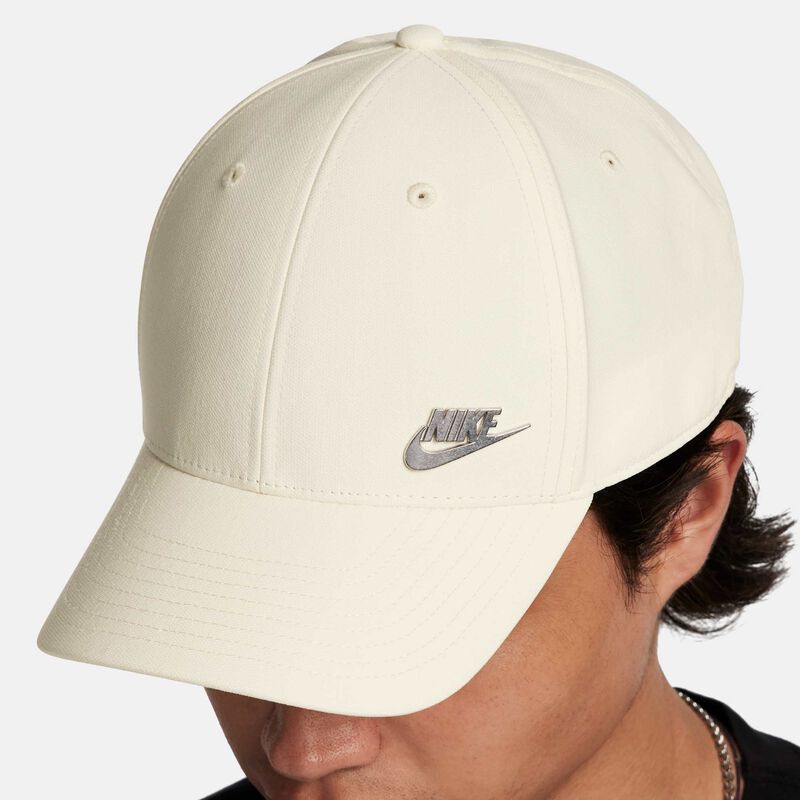 Nike Dri-FIT Club, Leche De Coco/Plata Metalizado, hi-res
