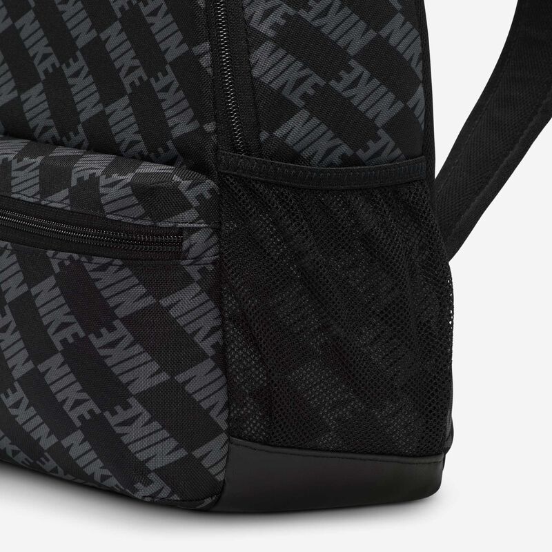 Nike Brasilia JDI, Negro/Gris hierro/Blanco, hi-res