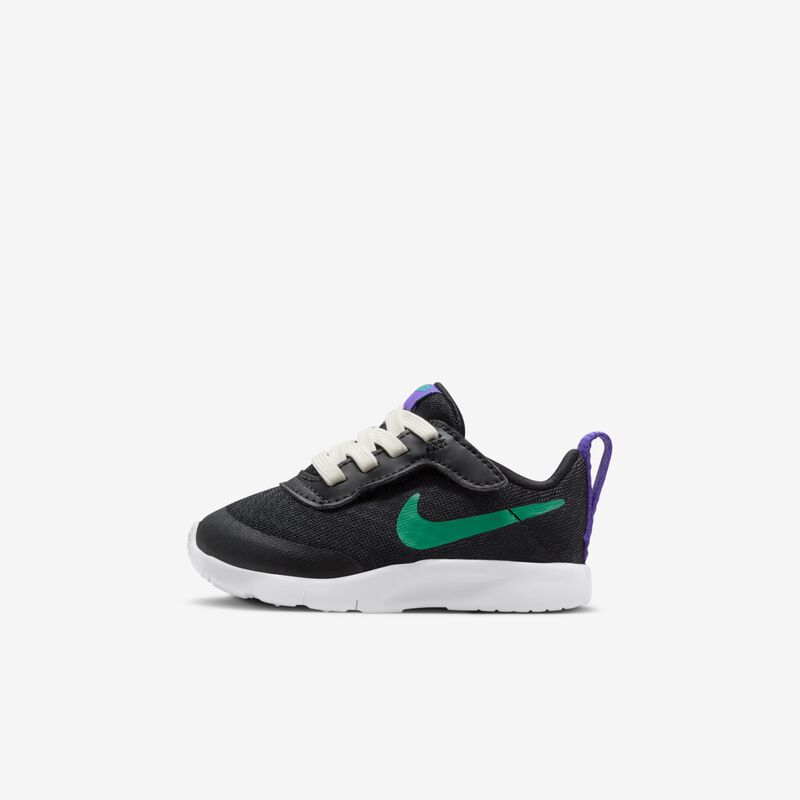 Nike Tanjun EasyOn, Negro/Verde Estadio-Violeta Persa-Blanco, hi-res