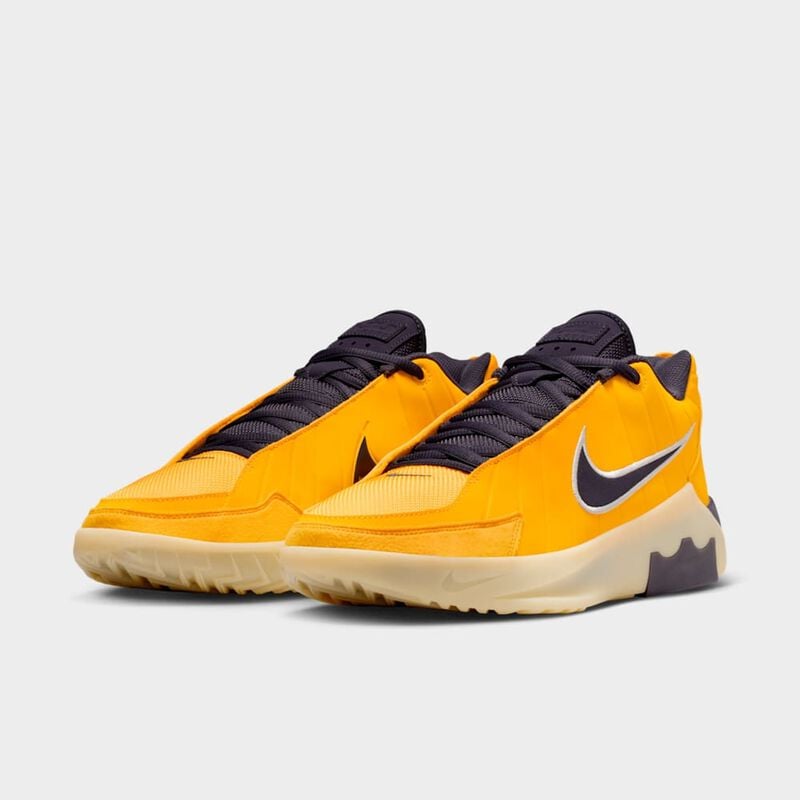 Zapatilla LeBron Witness&nbsp;9, Amarillo, hi-res