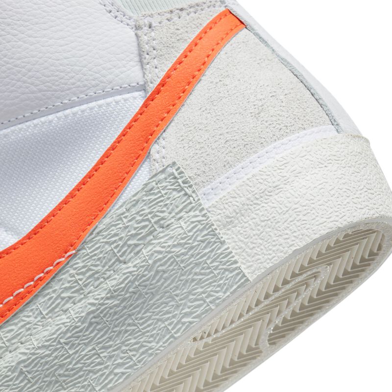 Nike Blazer Mid Pro Club, Blanco/Vela/Plata claro/Naranja de seguridad, hi-res