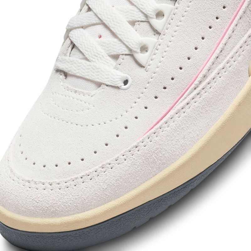 Air Jordan 2 Retro, Blanco cumbre/Rosa suave medio/Muselina/Rojo gimnasio, hi-res