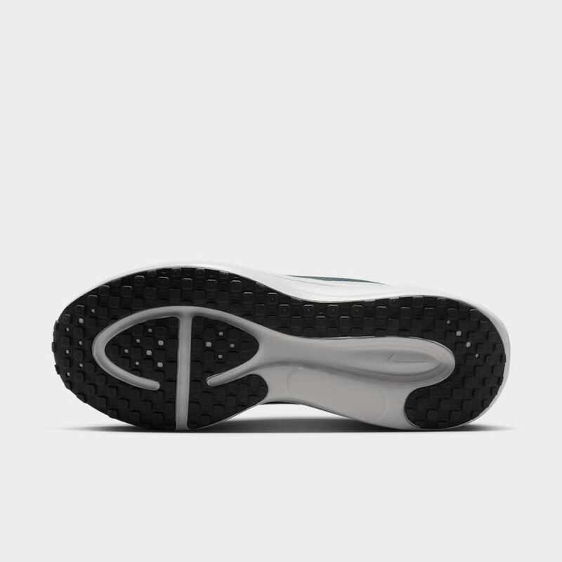 Nike Revolution 8, Espuma Cannon/Alga Blanca-Platino-Negra-Menta Pura, hi-res