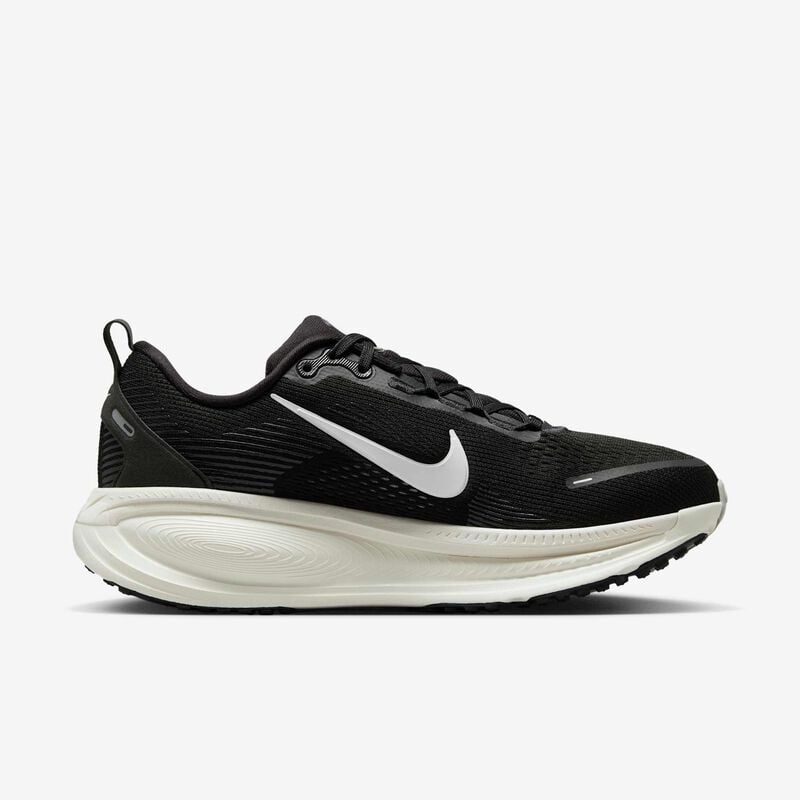 Nike Vomero 18, Negro/Leche De Coco/Mena De Hierro Claro/Blanco Cumbre, hi-res