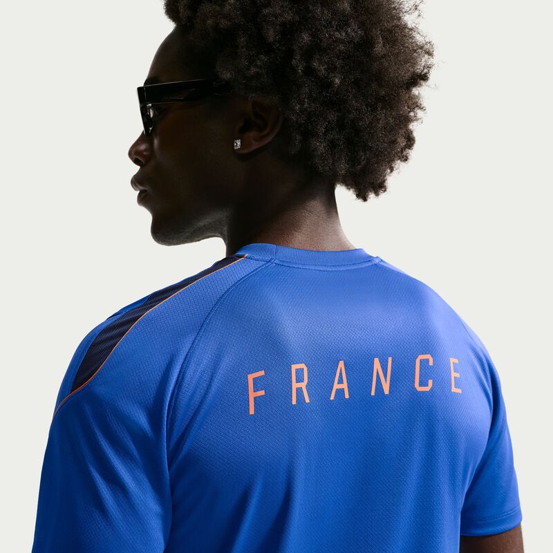 [Ljava.lang.String;@6c8b0a9f Nike, Azul, hi-res