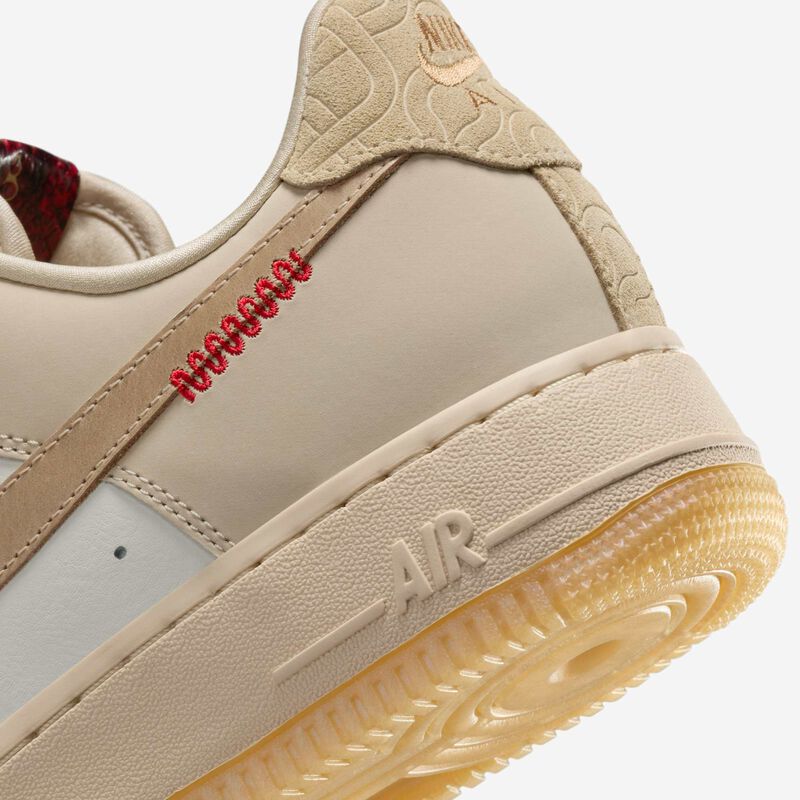 Nike Air Force 1 ’07 LX, Vela/Caqui Claro/Beige Paracaídas/Equipo Dorado, hi-res