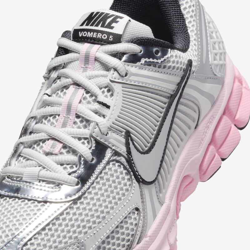 Nike Zoom Vomero 5, Polvo Fotón/Espuma Rosa/Rosa Suave Medio/Plata Metalizado, hi-res