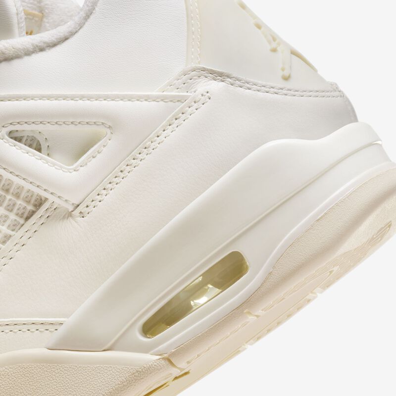 Air Jordan 4 Retro "White and Gold", Vela/Negro/Oro metalizado, hi-res