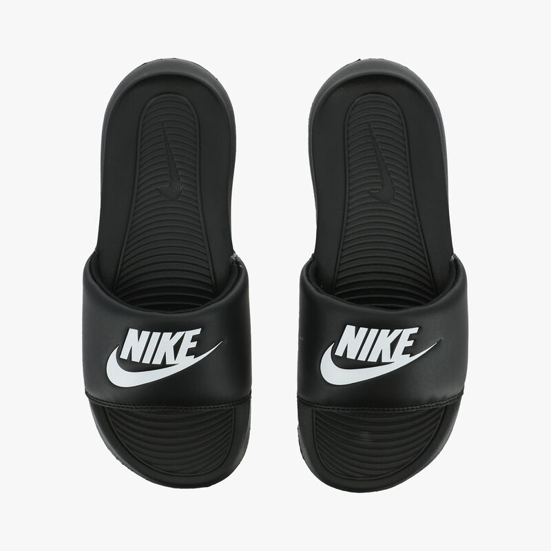 Nike Victori One, Negro/Negro/Blanco, hi-res