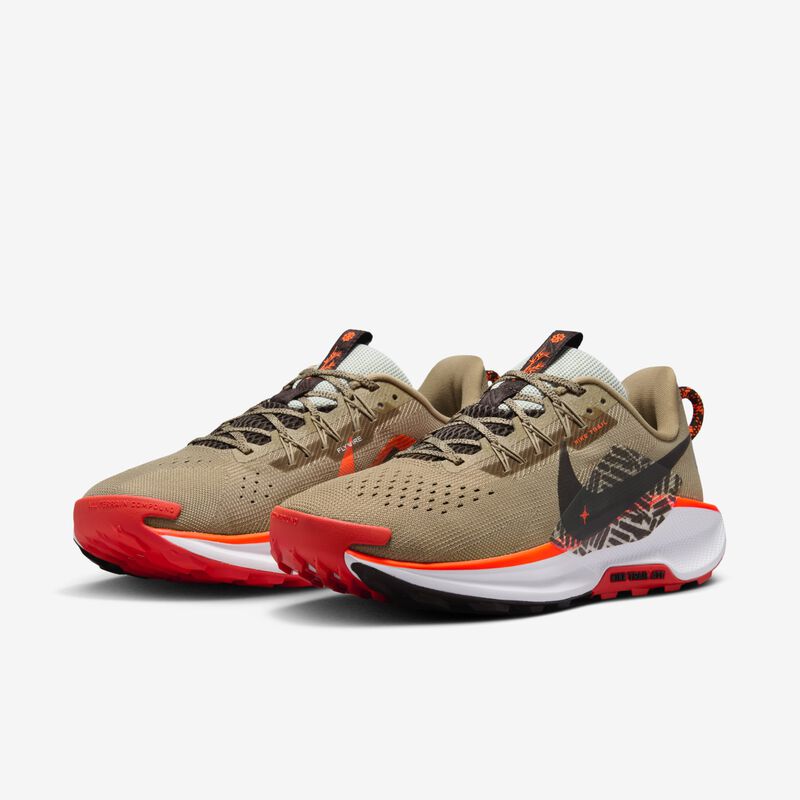 Nike Pegasus Trail 5, Caqui/Marrón Aterciopelado-Carmesí Intenso, hi-res
