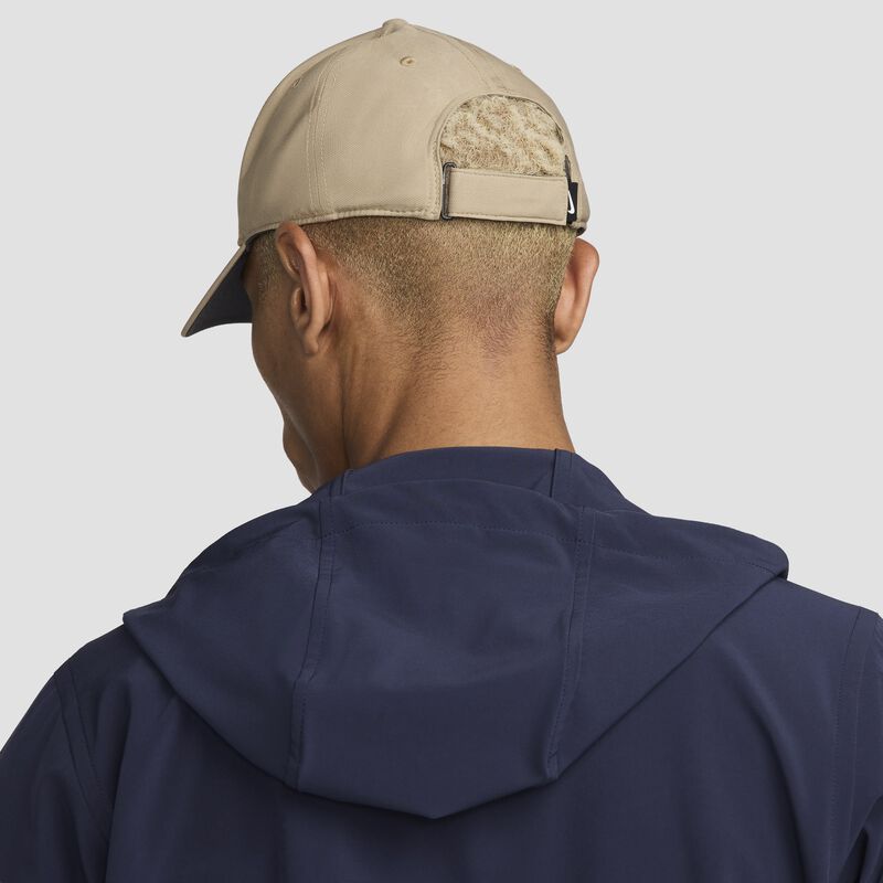 Nike Dri-FIT Club, Caqui/Blanco, hi-res