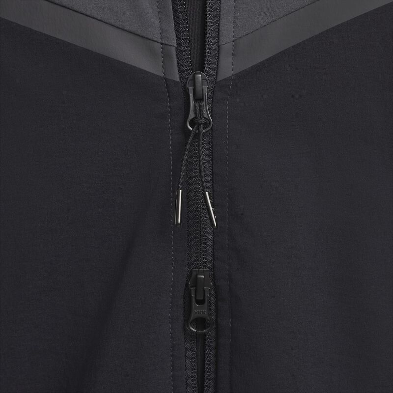 Nike Tech Windrunner, Negro/Antracita/Verde Strike, hi-res