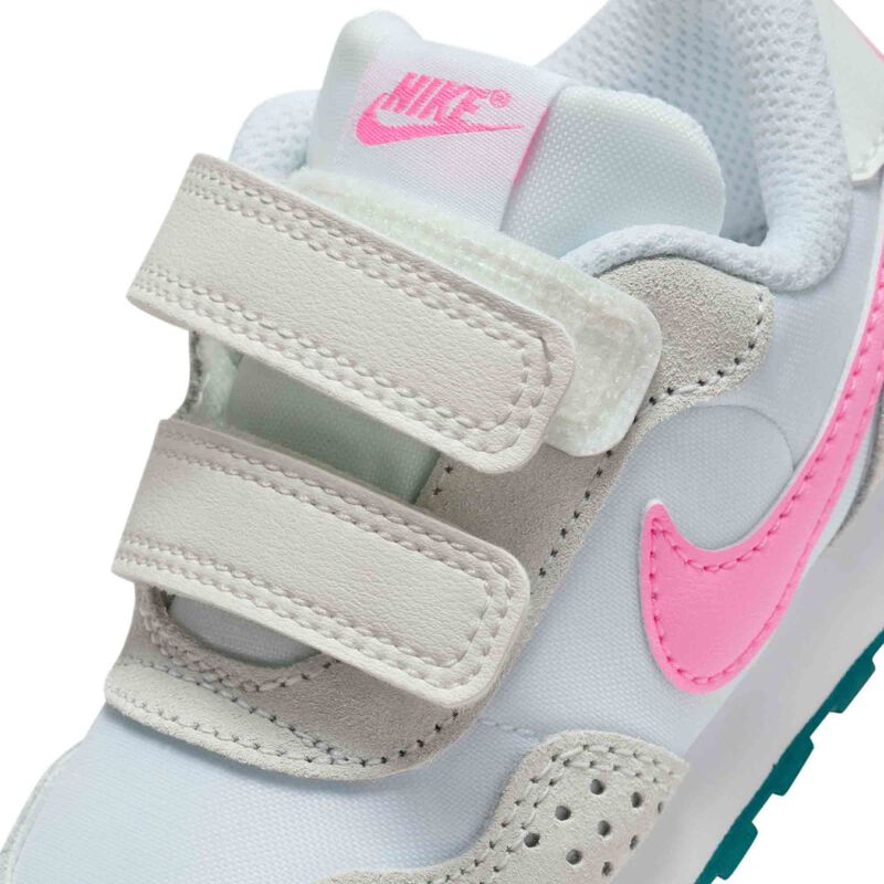 Nike MD Valiant, Blanco cumbre/Blanco/Verde azulado geoda/Rosa hechizo, hi-res