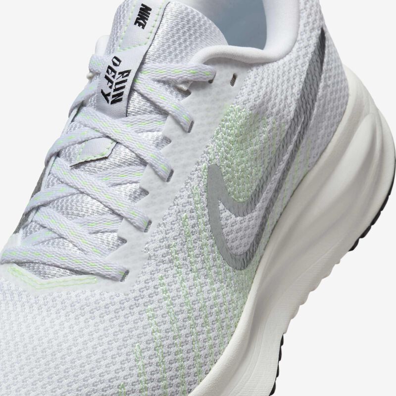 Nike Run Defy, Blanco/Barely Volt/Photon Dust/Plata metalizado, hi-res