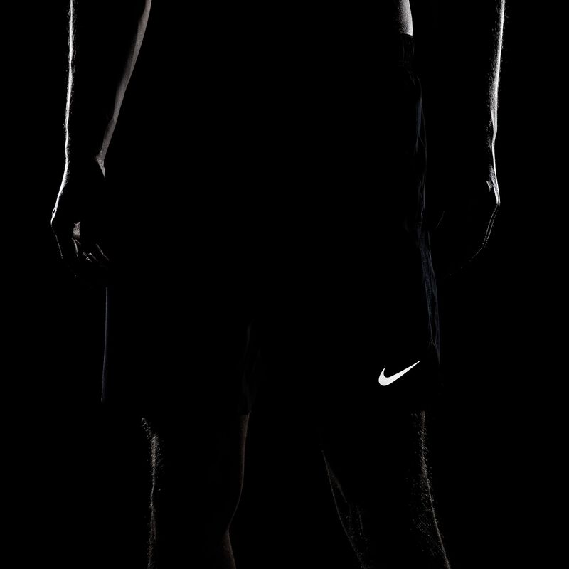 Nike Challenger, Negro/Negro/Negro/Plata Reflectante, hi-res